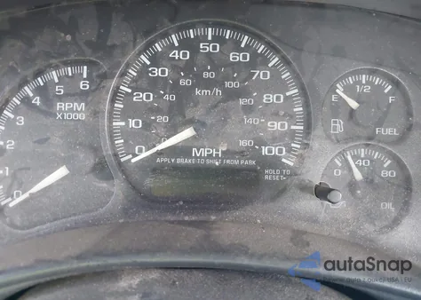 2002 Chevrolet Silverado 1500 from USA, damaged, VIN 2GCEK19VX21121615